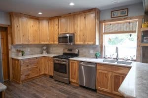 How Cabinet and Countertop Choices Work Together