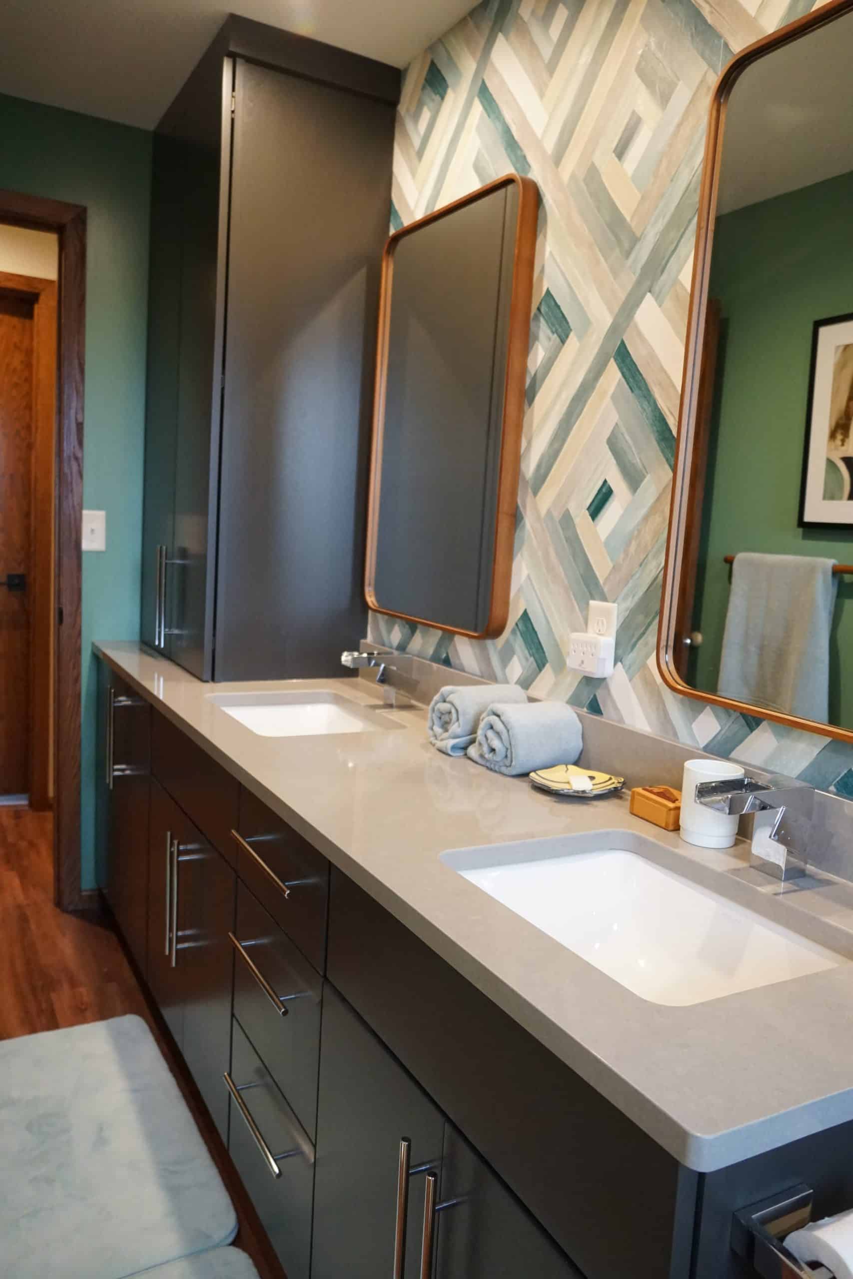 custom bathroom cabinets