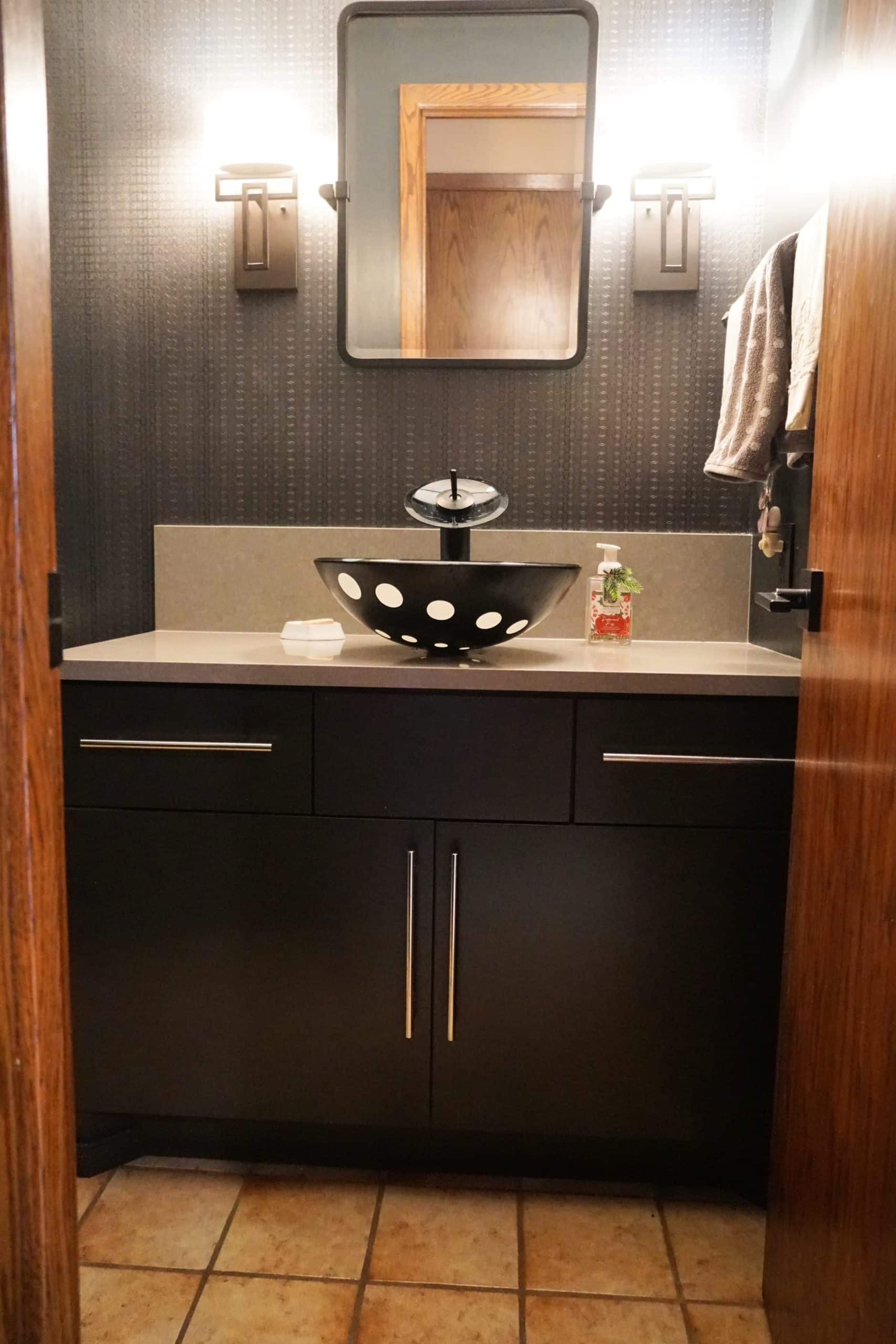 custom bathroom cabinets